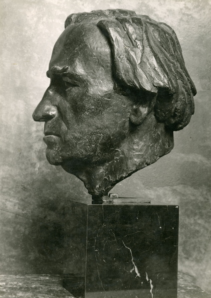 11-015.jpg