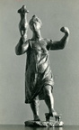 Frau mit Torso