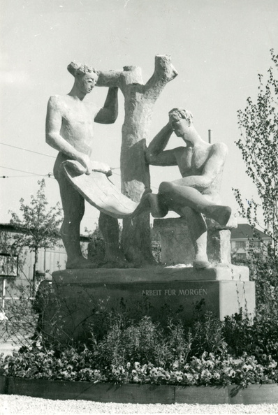 12-156.jpg